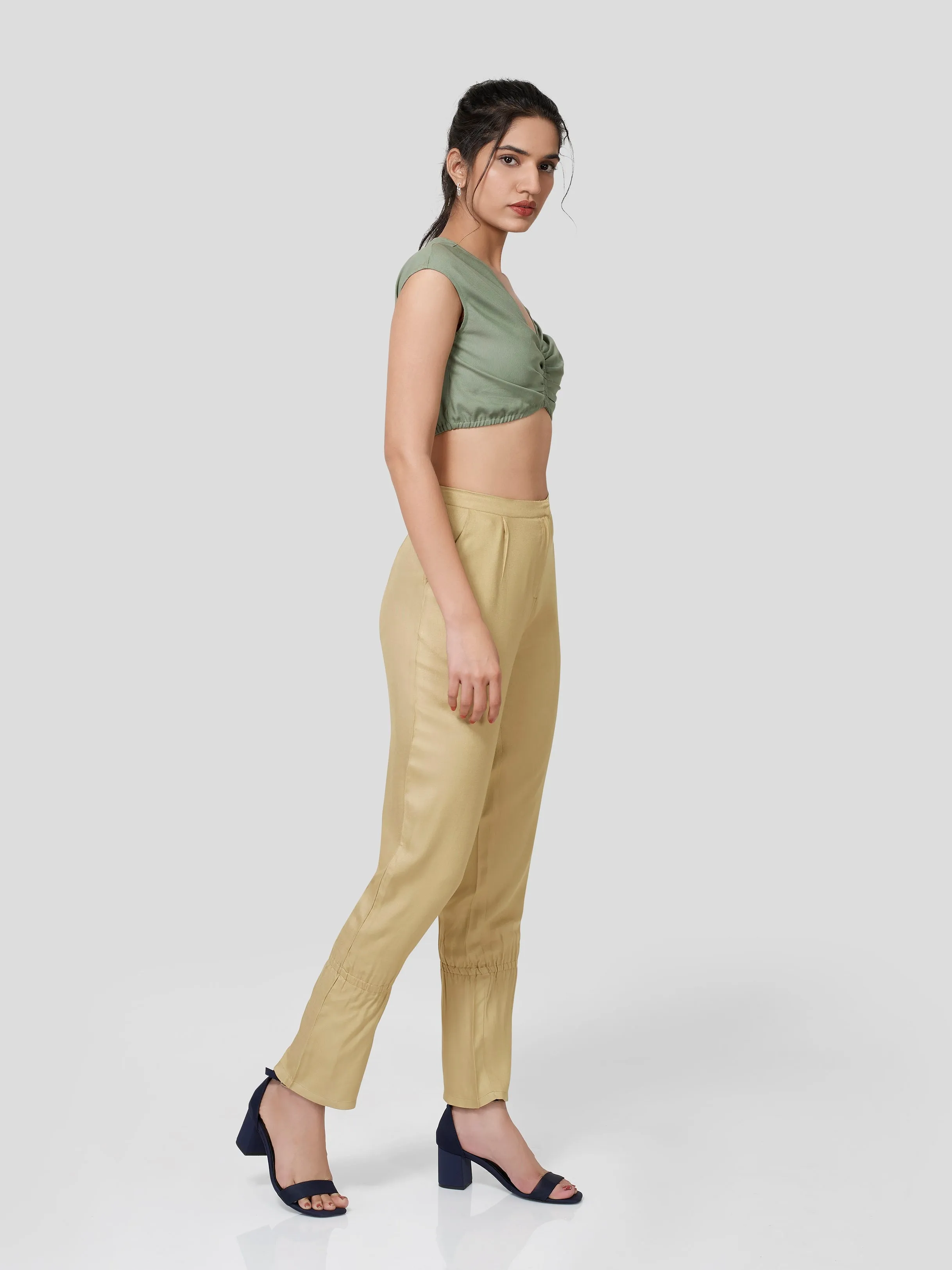 Arioso Rouched Crop Top