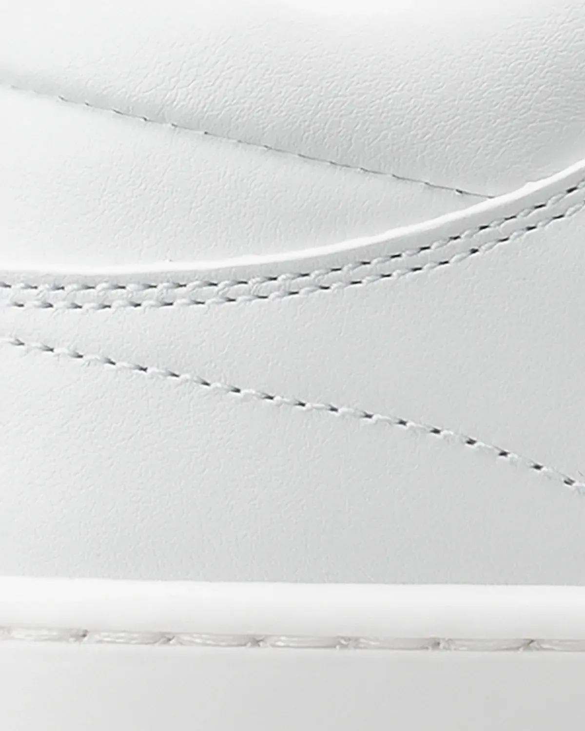 Aventino Triple White Low Top Sneakers