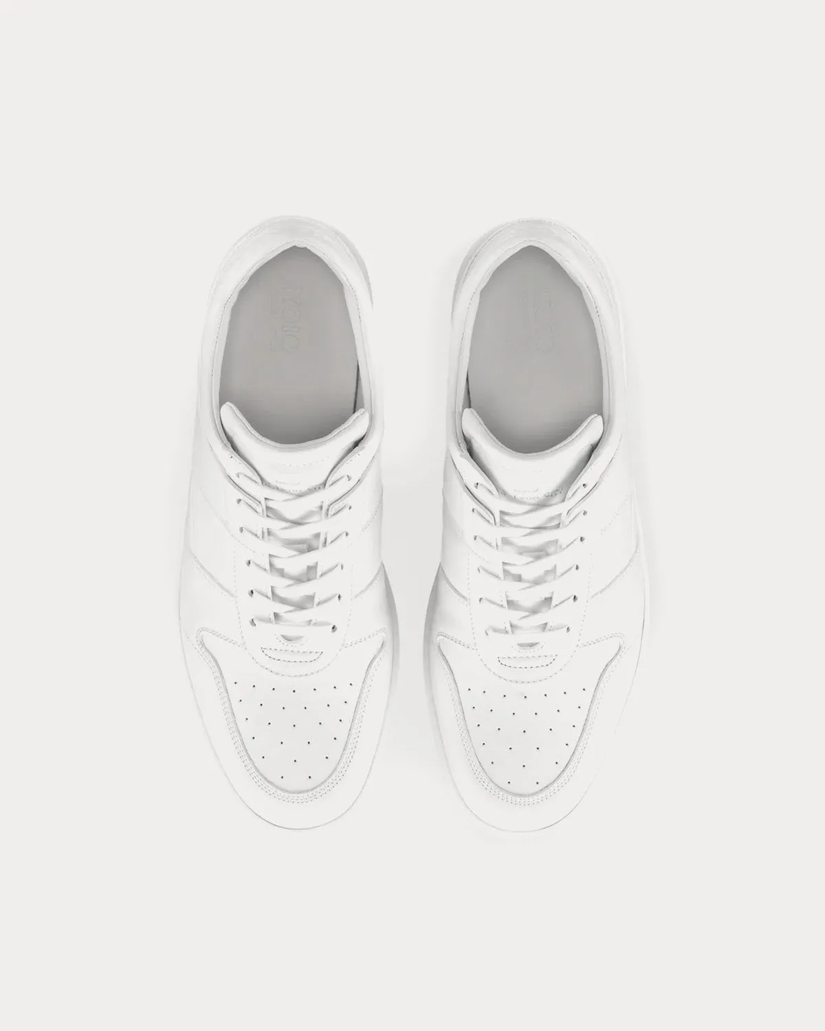 Aventino Triple White Low Top Sneakers