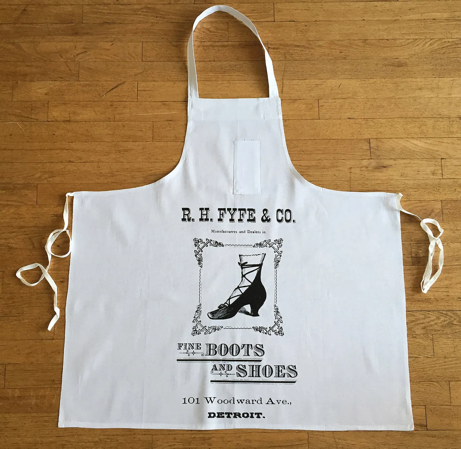 Boots & Shoes Print Chef Apron, Detroit RH Fyfe Co. Vintage Ad