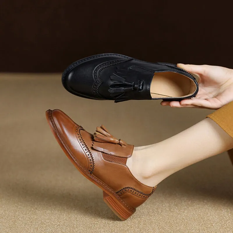 Brogue Loafers with Tassels Womens Handmade Wingtip Shoes in Black/Brown