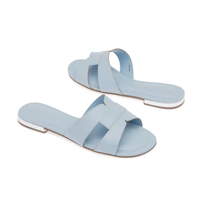 Chic Minimalist Flats BDV 099