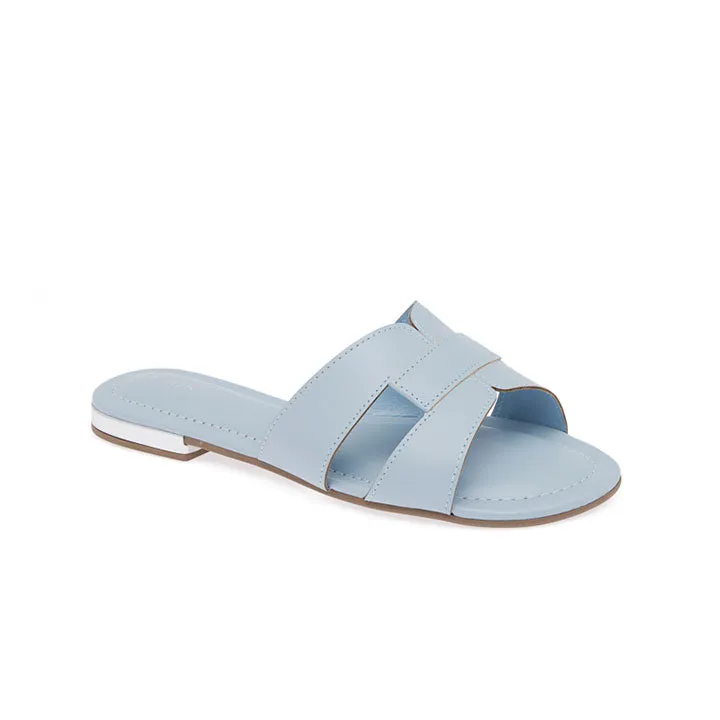 Chic Minimalist Flats BDV 099