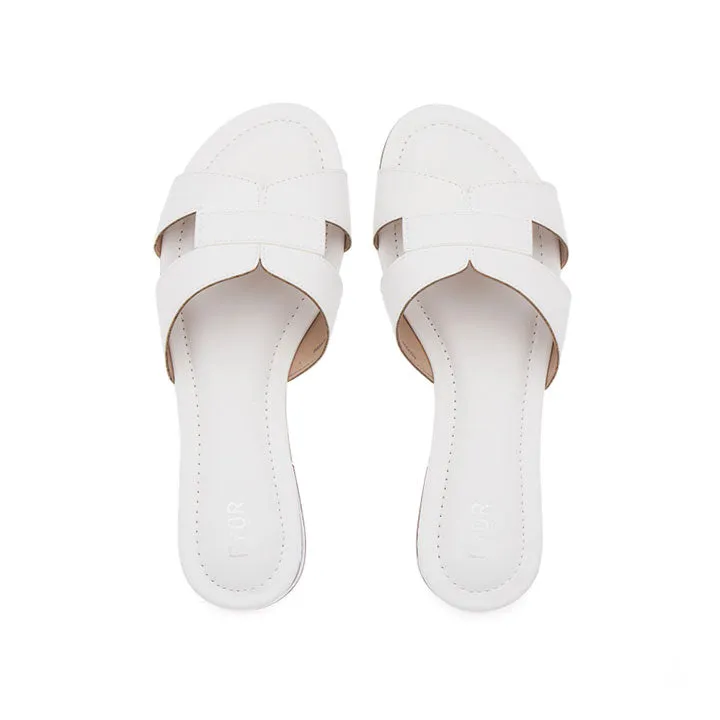 Chic Minimalist Flats BDV 099