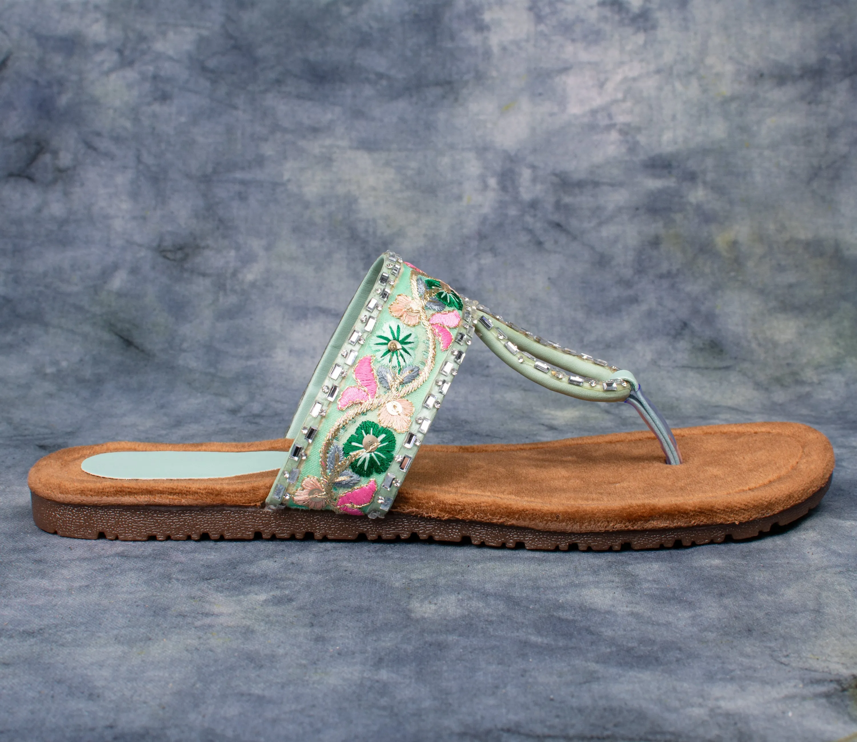 Embroidered Velvet Flat Sandals for Women – Traditional Handcrafted Footwear