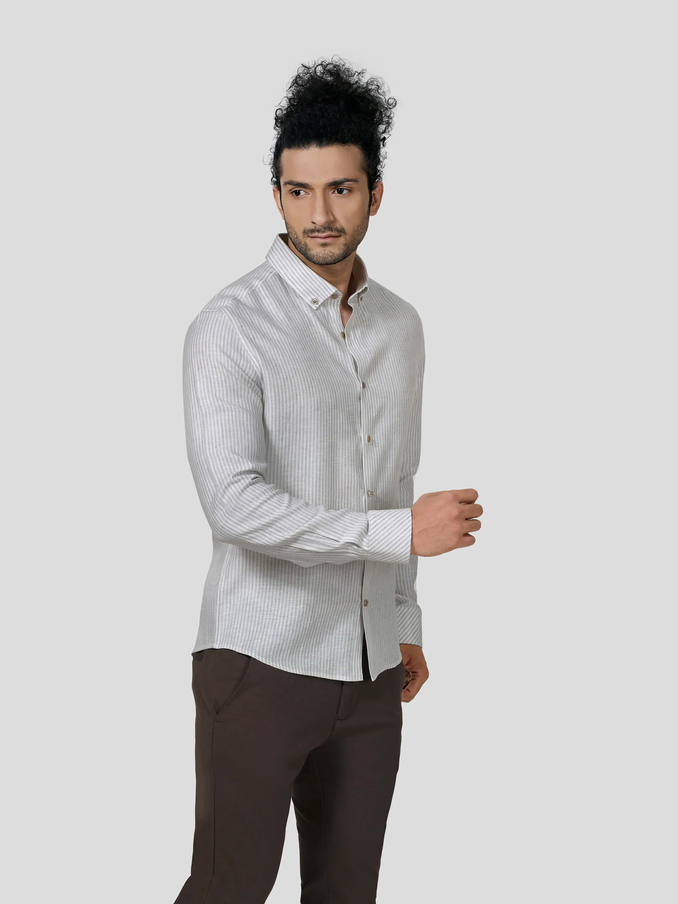 Impeccable Full Sleeve Untuck Fit Stripe Shirt