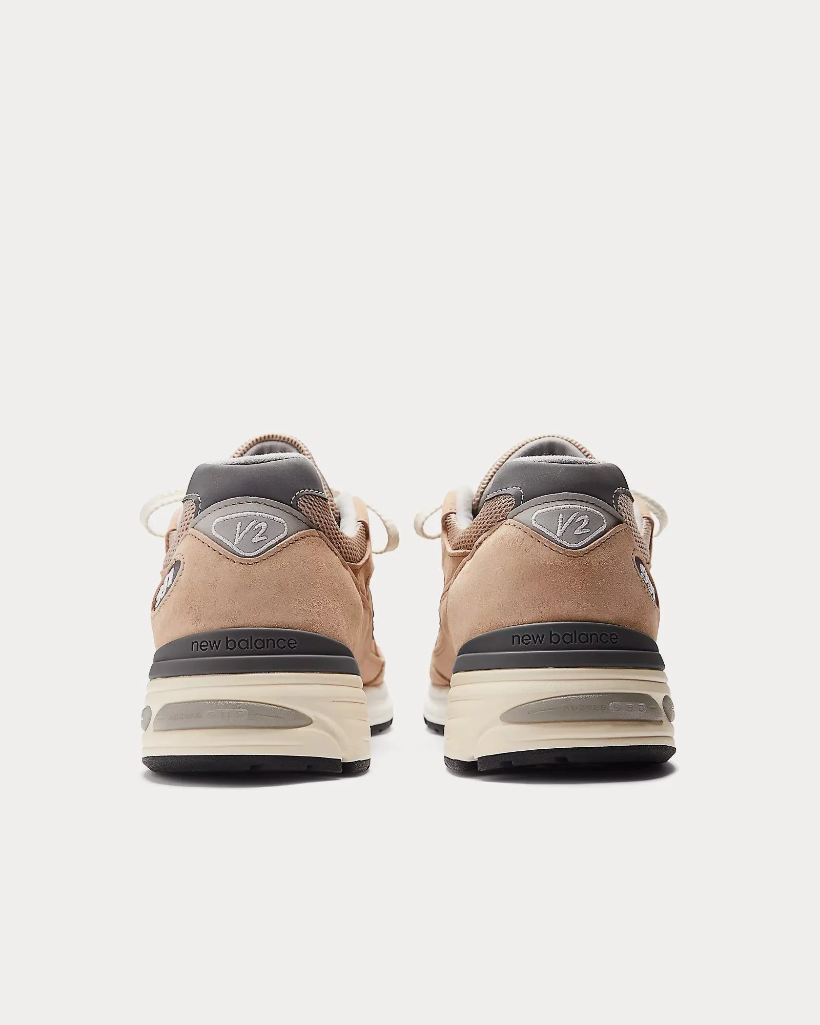MADE in UK 991v2 Cuban Sand / Harbor Mist / Silver Low Top Sneakers