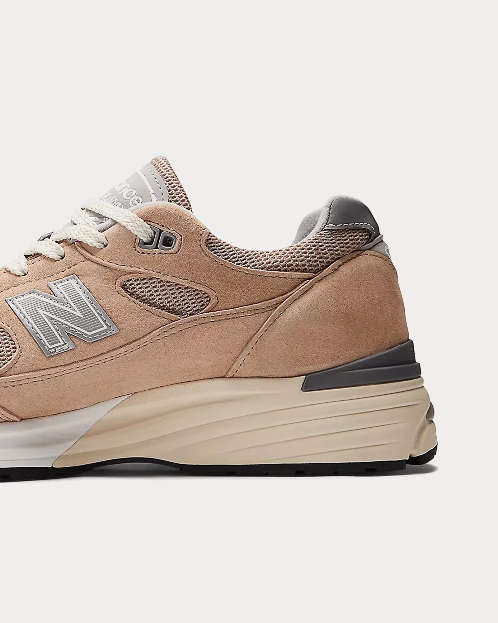 MADE in UK 991v2 Cuban Sand / Harbor Mist / Silver Low Top Sneakers