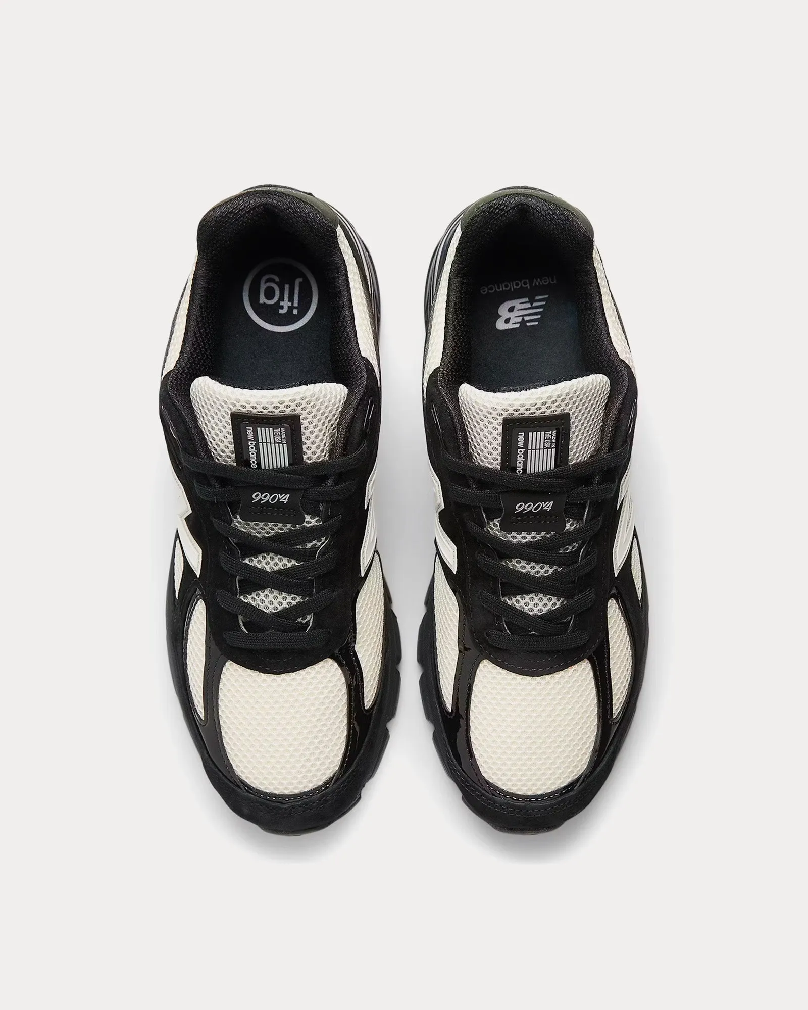 Made in USA 990v4 'Outro' Black / White Low Top Sneakers