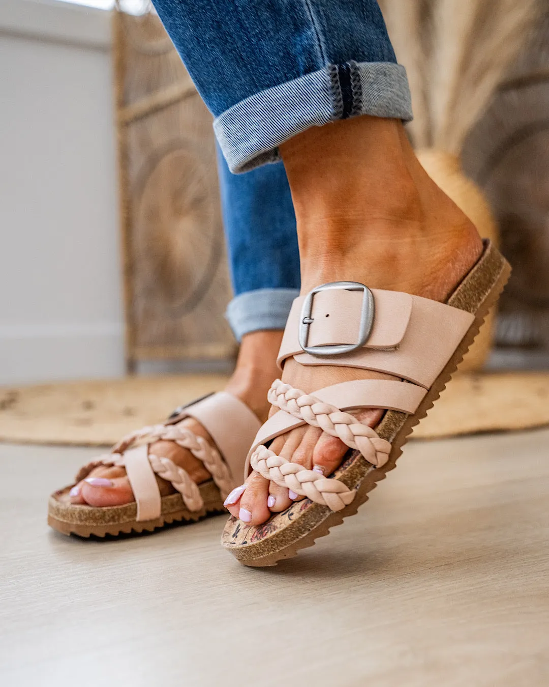 NEW! Very G Nora 3 Criss Cross Sandals - Blush