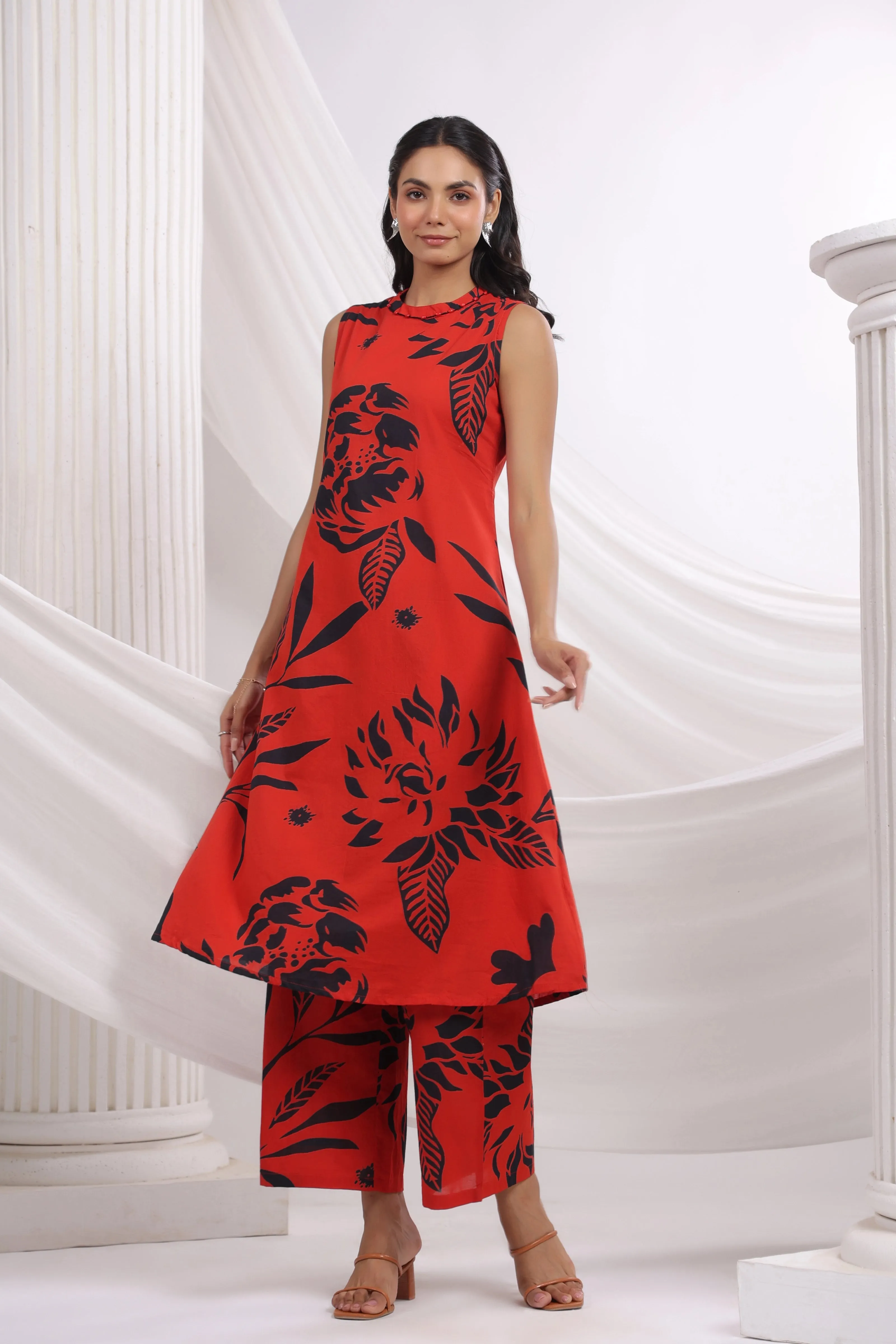 Red & Black Bold Floral Beaded Ethnic Kurta Pant Set