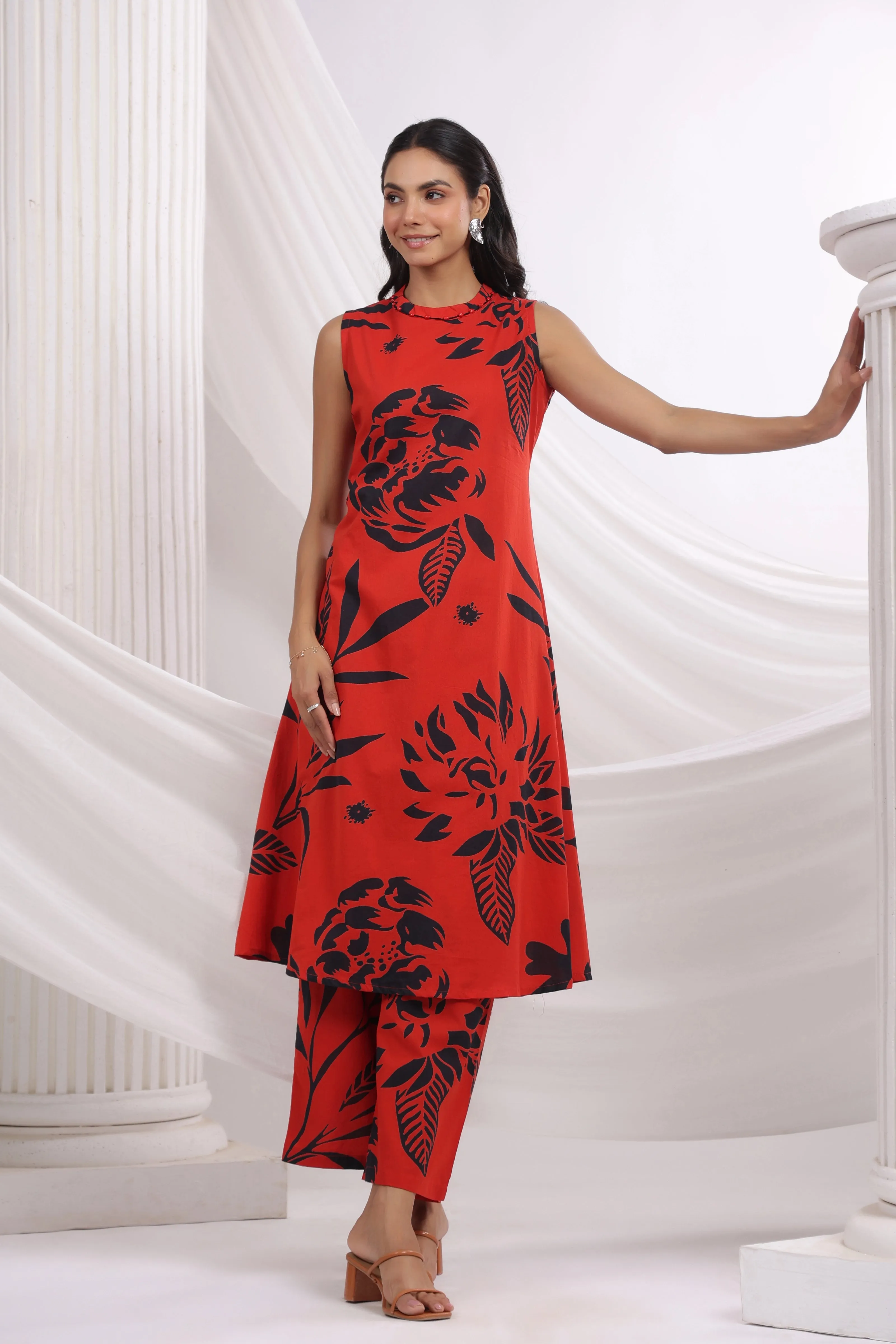 Red & Black Bold Floral Beaded Ethnic Kurta Pant Set