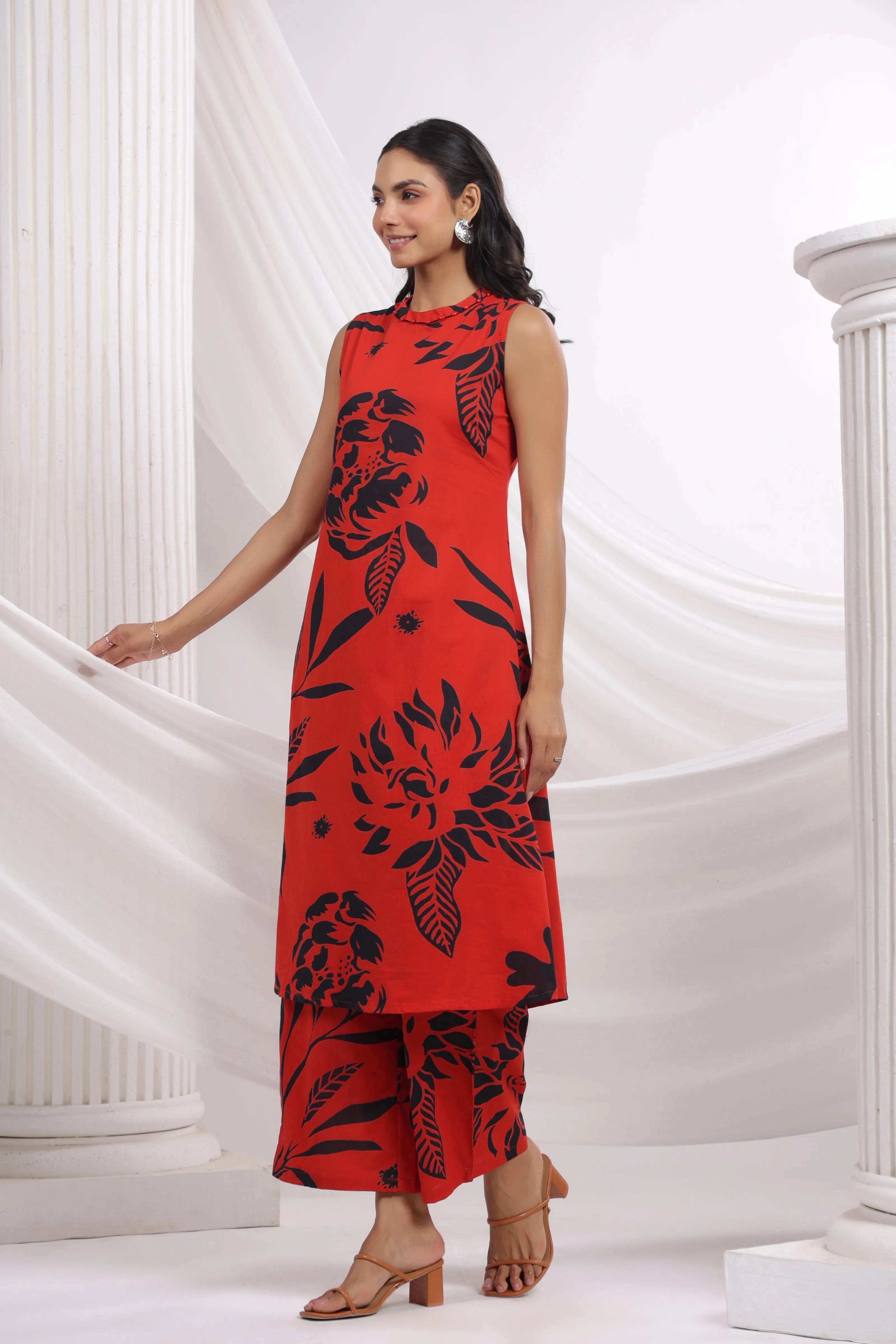 Red & Black Bold Floral Beaded Ethnic Kurta Pant Set